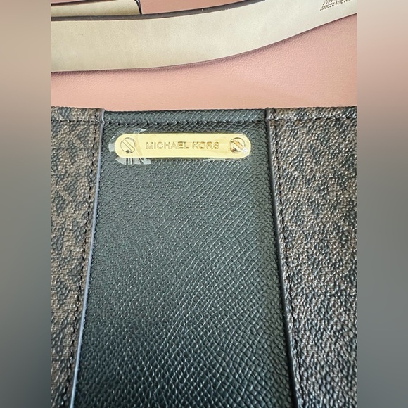 NWT! MICHAEL KORS Belt Bag (s/m) - Picture 2 of 6